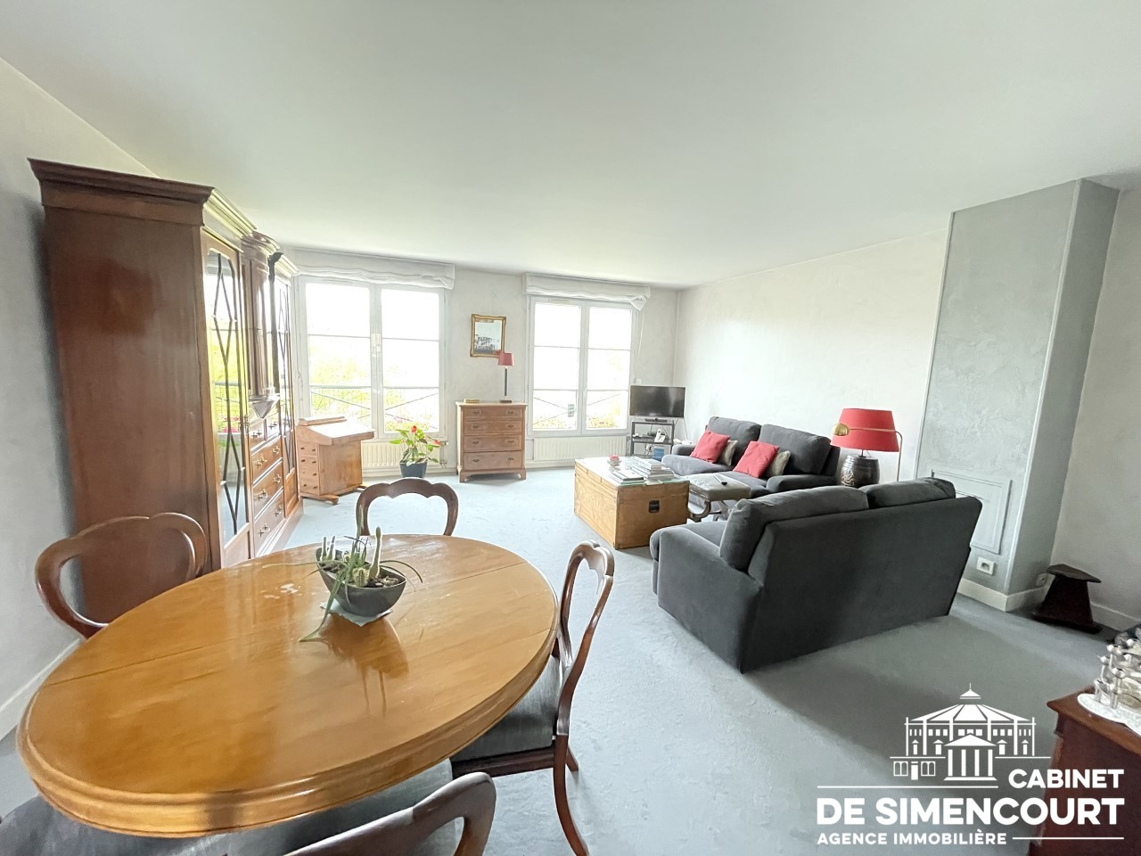 Immo80 – L'immobilier à Amiens et dans la Somme-CENTRE-VILLE / DUPLEX AVEC BALCON + PARKING ET CAVE