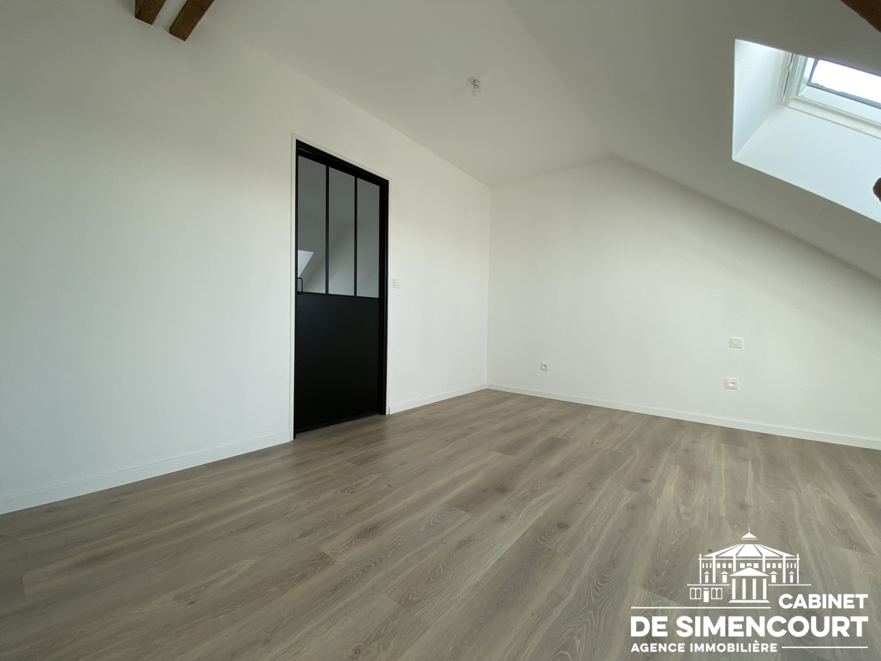 Immo80 – L'immobilier à Amiens et dans la Somme-HENRIVILLE – APPARTEMENT T2 TOTALEMENT NEUF
