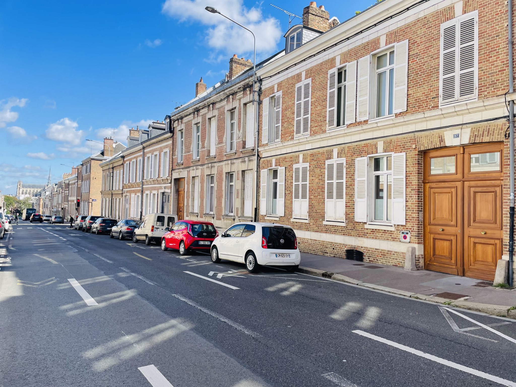 Immo80 – L'immobilier à Amiens et dans la Somme-HENRIVILLE – AMIENOISE 4 CHAMBRE AVEC JARDIN