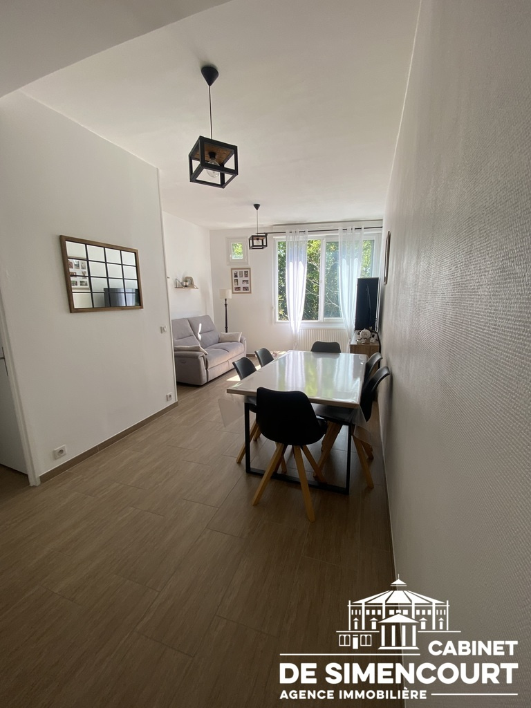 HENRIVILLE/ SAINT HONORÉ - BELLE AMIENOISE DE 81M2